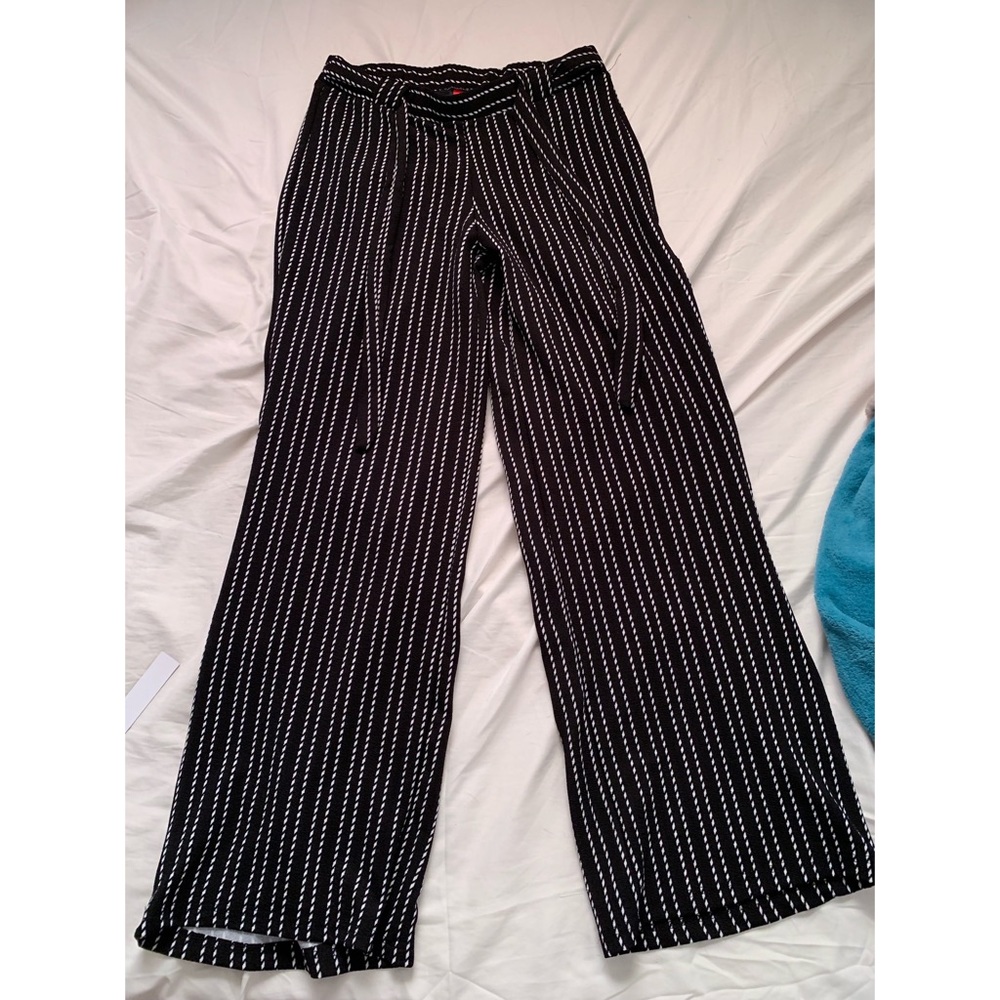 Flowy black and white pants